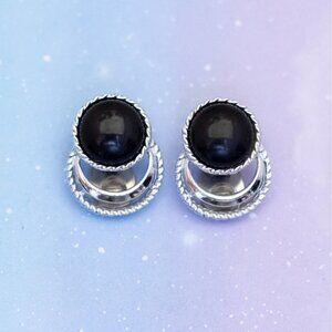 Vintage Black Gem Silver Tone Circles Clip On Earrings by SAC - J31